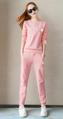 粉色運動套裝